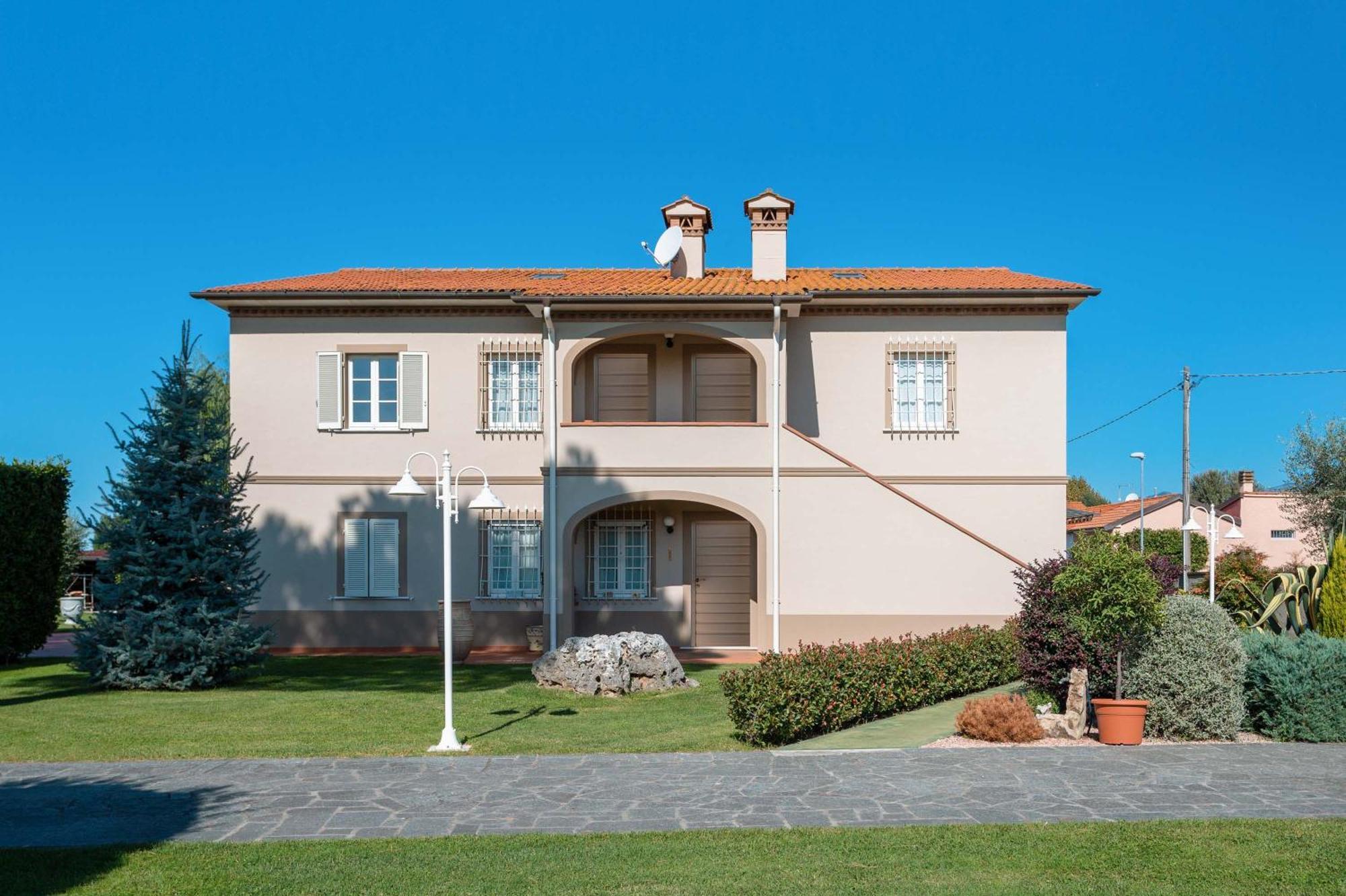 La Campagnola Bed & Breakfast Пиетрасанта Екстериор снимка