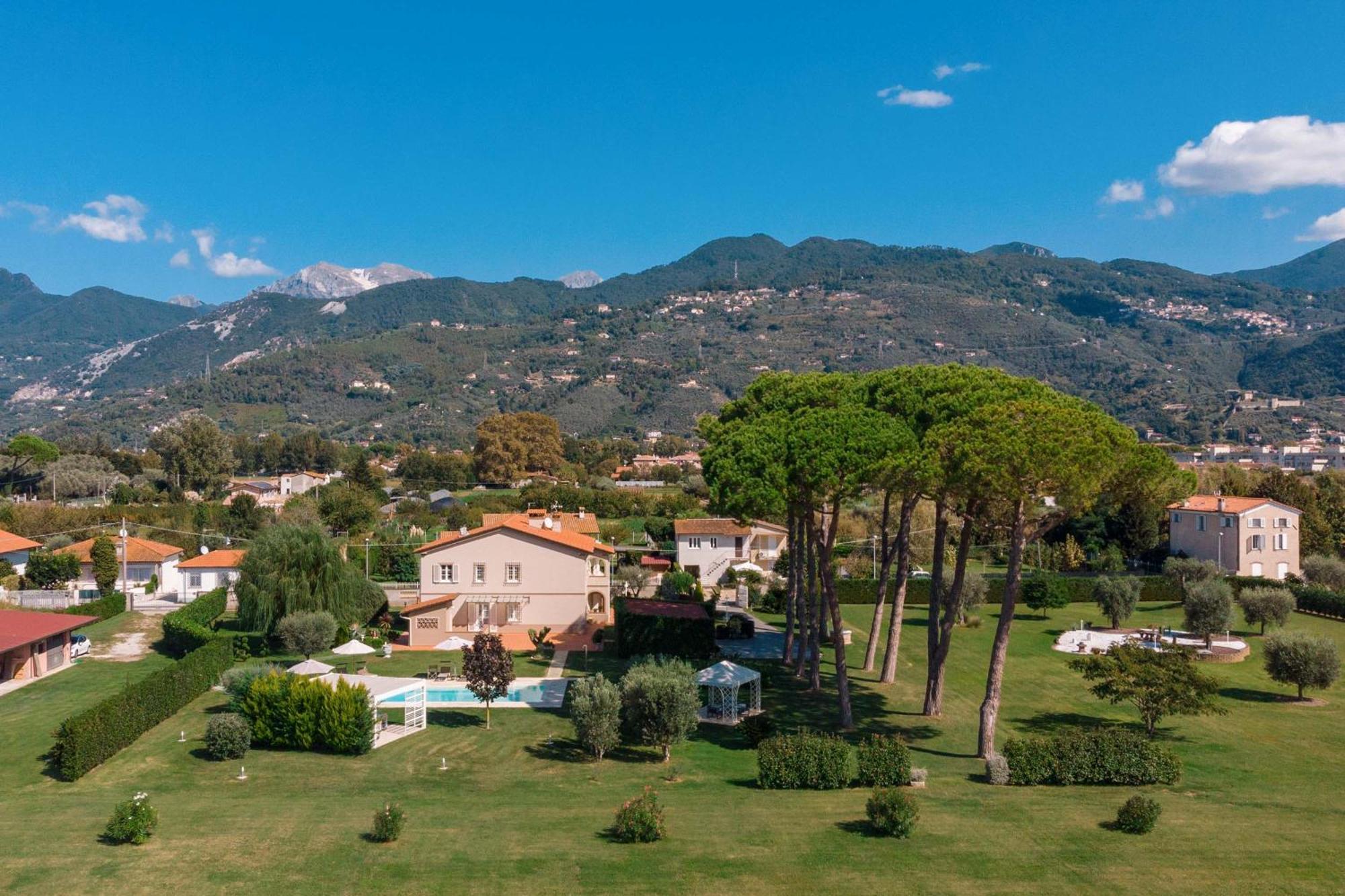 La Campagnola Bed & Breakfast Пиетрасанта Екстериор снимка