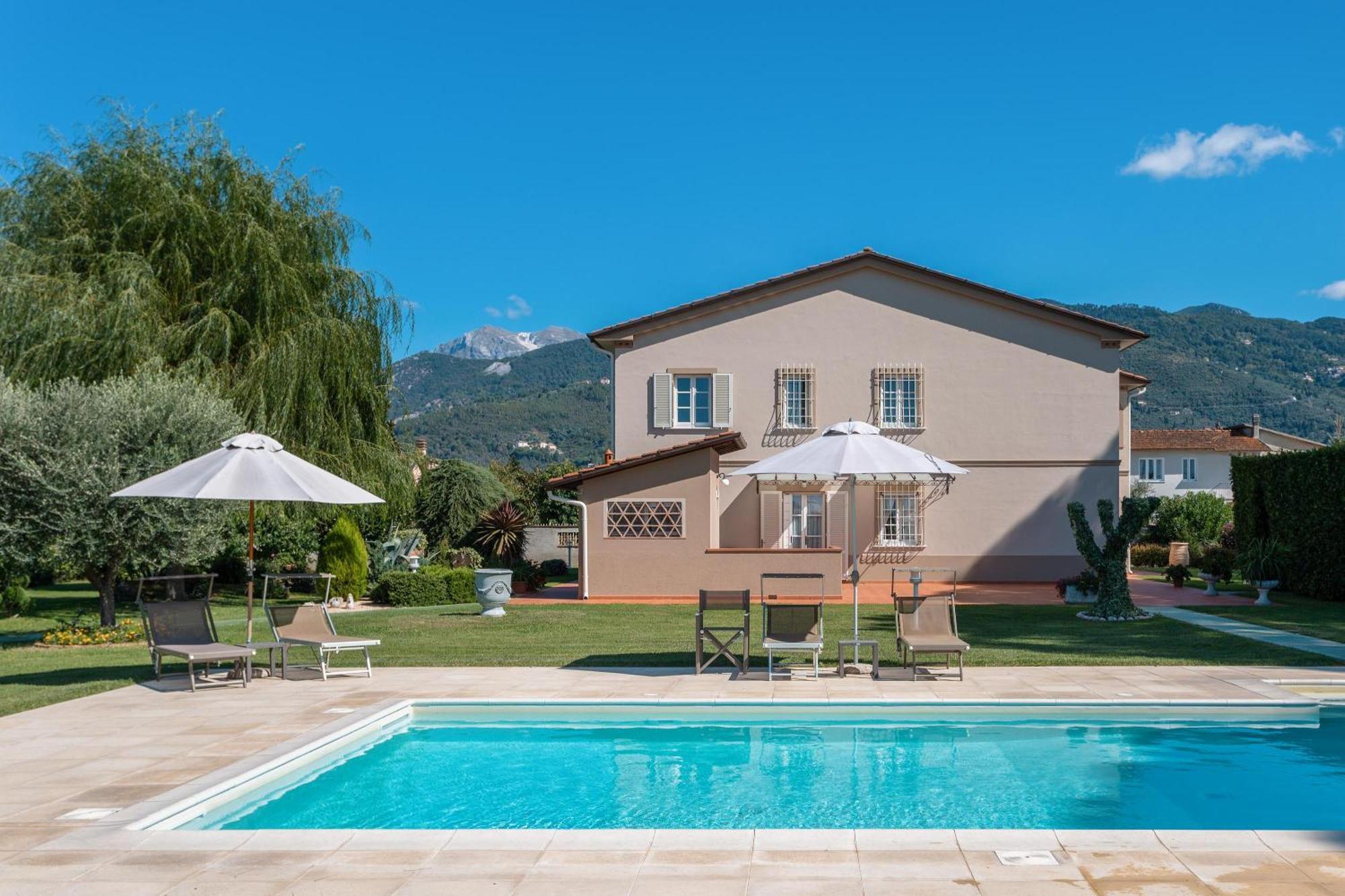 La Campagnola Bed & Breakfast Пиетрасанта Екстериор снимка