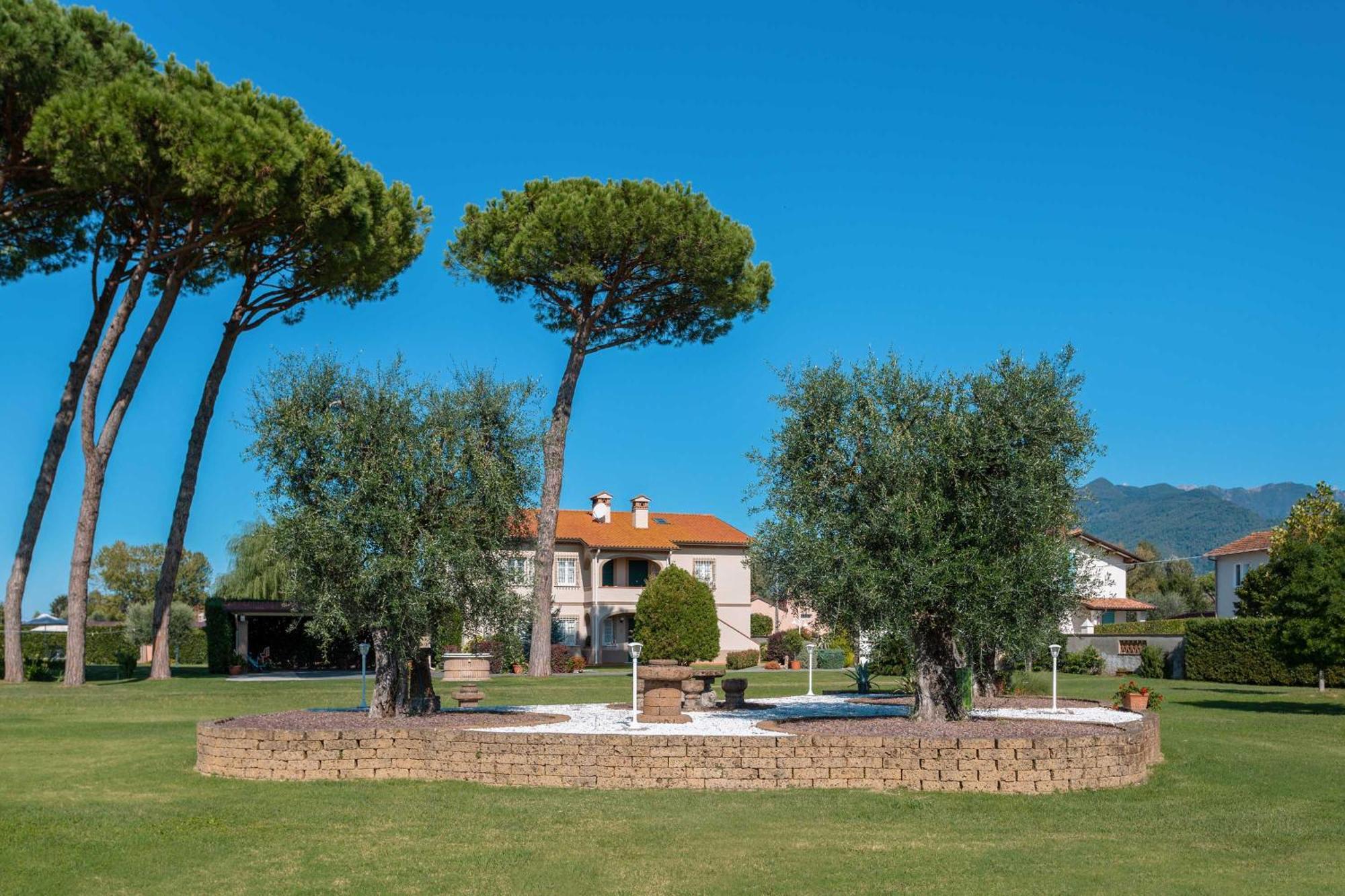 La Campagnola Bed & Breakfast Пиетрасанта Екстериор снимка